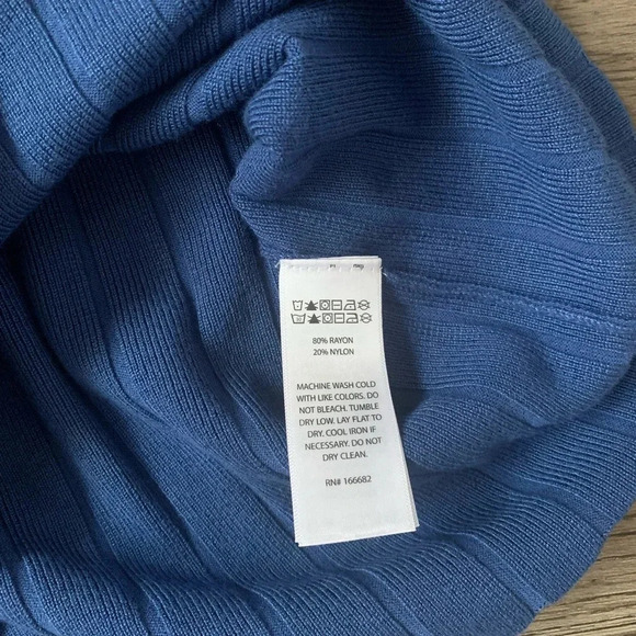 House of Harlow 1960 Ribbed Knit Two Piece Pant Set - Size M - Blue - NWT - Picture 12 of 12